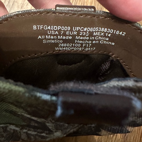 Faded Glory Boys Boots - Picture 5 of 5